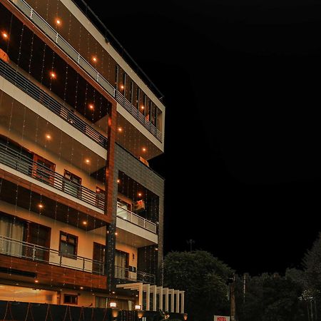 Hotel Maharaja Palace Gurgáon Exteriér fotografie